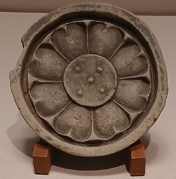 百済の蓮花文軒丸瓦 韓国扶余の軍守里廃寺出土