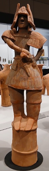 埴輪 挂甲の武人 群馬県高崎市上芝古墳出土 古墳時代6世紀(東京国立博物館蔵)