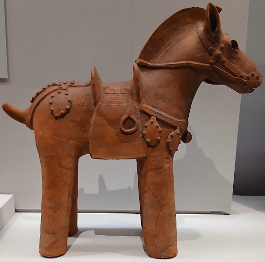 飾り馬の埴輪 鞍・轡・杏葉をつけた馬形埴輪 古墳時代(東京国立博物館蔵)