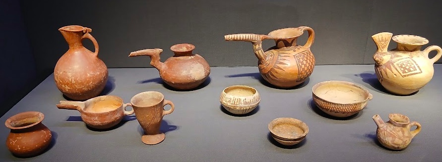 彩文土器 イラン出土 鉄器時代 前1200〜前500年頃(東京国立博物館蔵)
