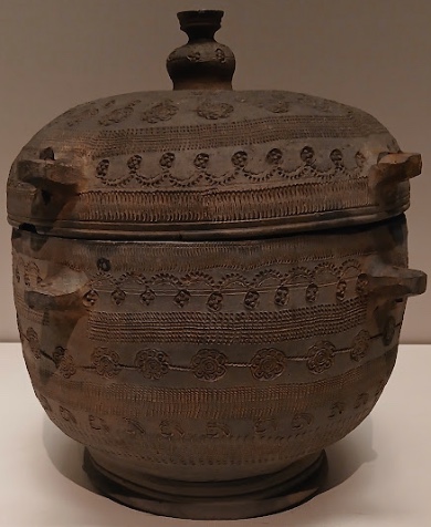 印花文骨壺 統一新羅時代8世紀前半 スタンプを連打した陶器(東京国立博物館蔵)
